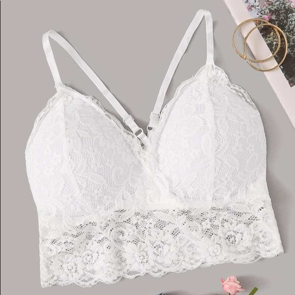 ROMWE Tops - Lace Cami Top